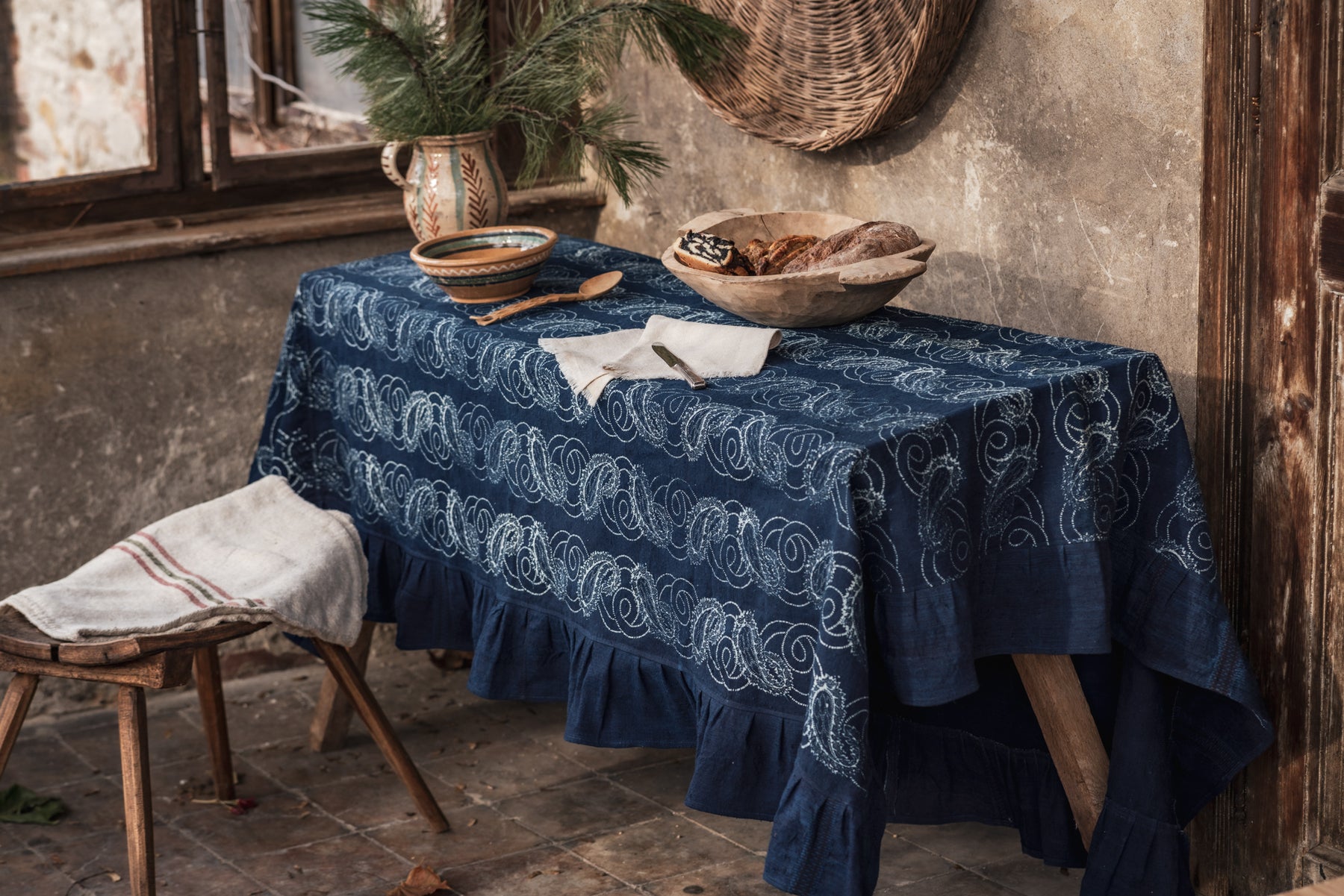 Linens For the Table