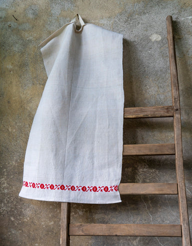 Towel: Handwoven antique Hungarian hemp - T68
