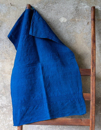 Towel: Handwoven antique Hungarian hemp - T145