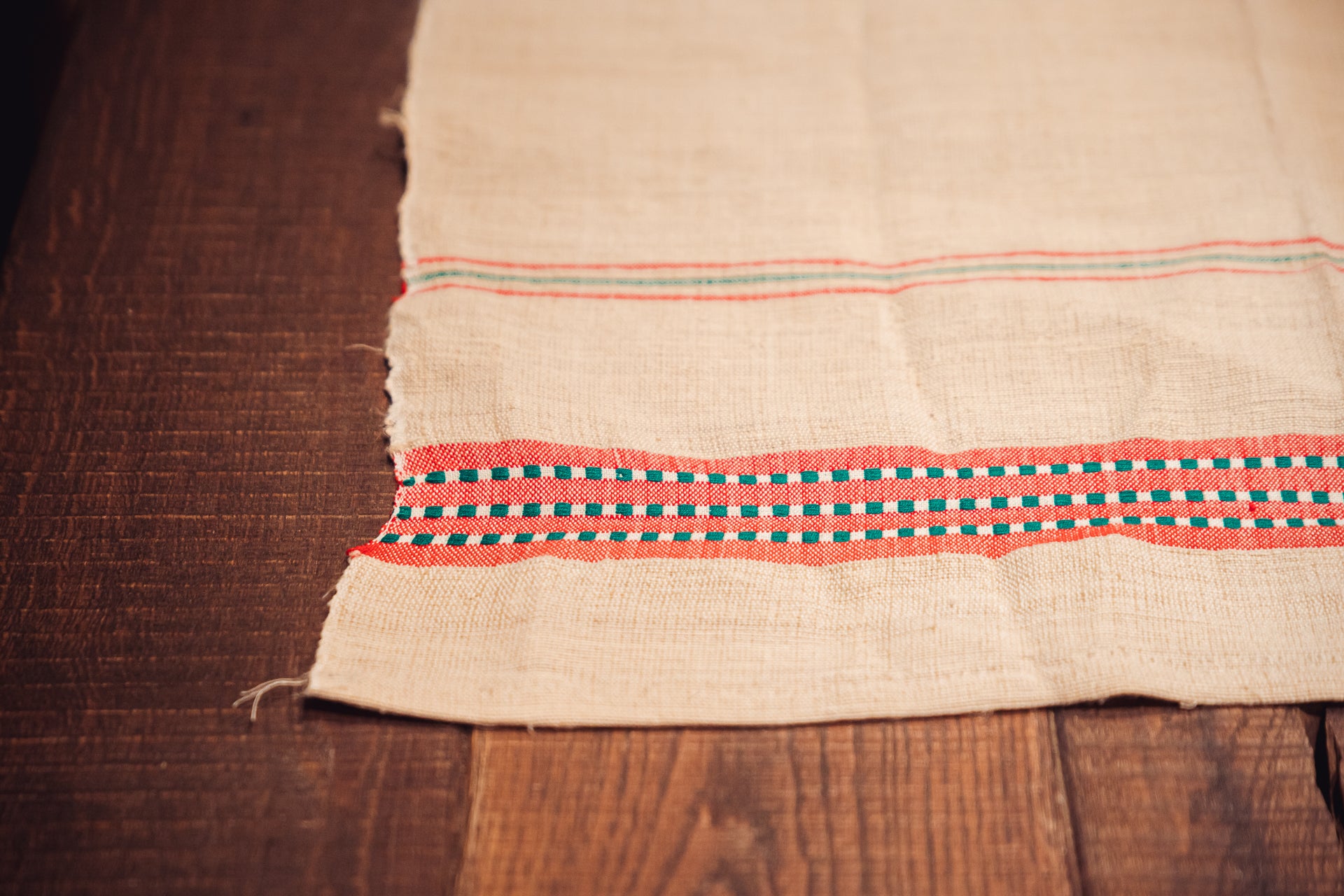 Table runner: Antique handwoven Hungarian hemp - TW125
